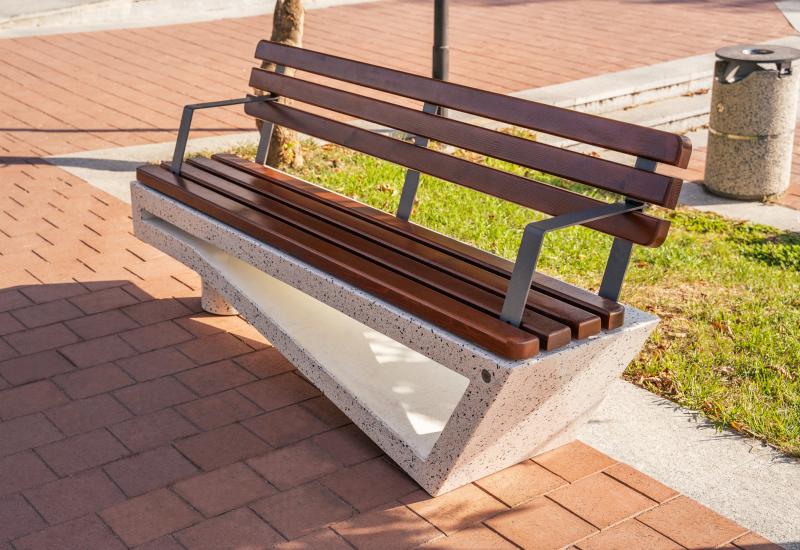 ETE Pictures CONCRETE BENCH 120 CBB51832-61D6-D160-068F-A02C8F1F7211.jpg