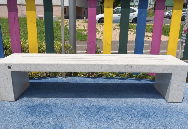 ETE Pictures CONCRETE BENCH 83_3.jpg