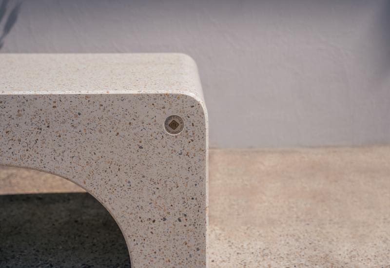 ETE Pictures CONCRETE BENCH 186 C69A902C-F70E-1E5F-CCCD-45153AA6D7E2.jpg