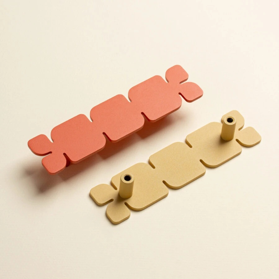 PINWHEEL FURNITURE HANDLE 02
